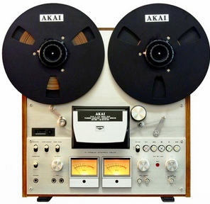 AKAI GX-630